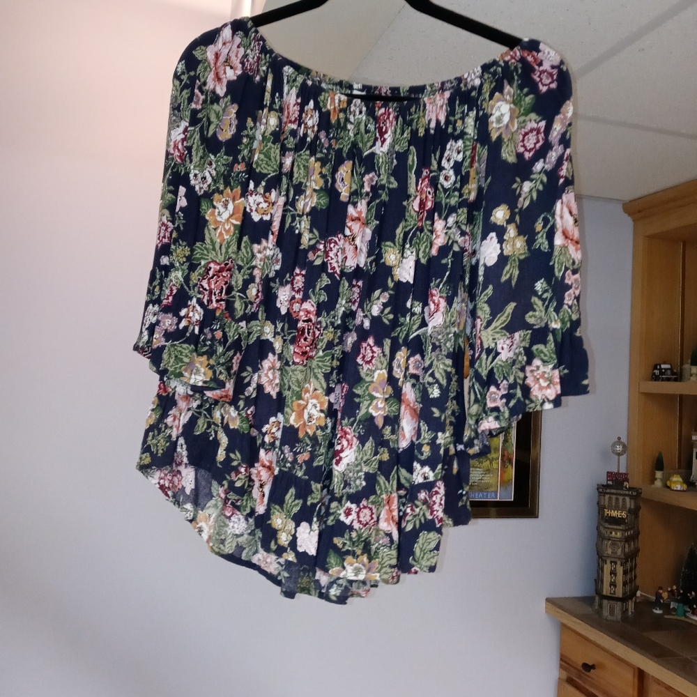 Hippie Laundry OTS Floral Peasant Blouse